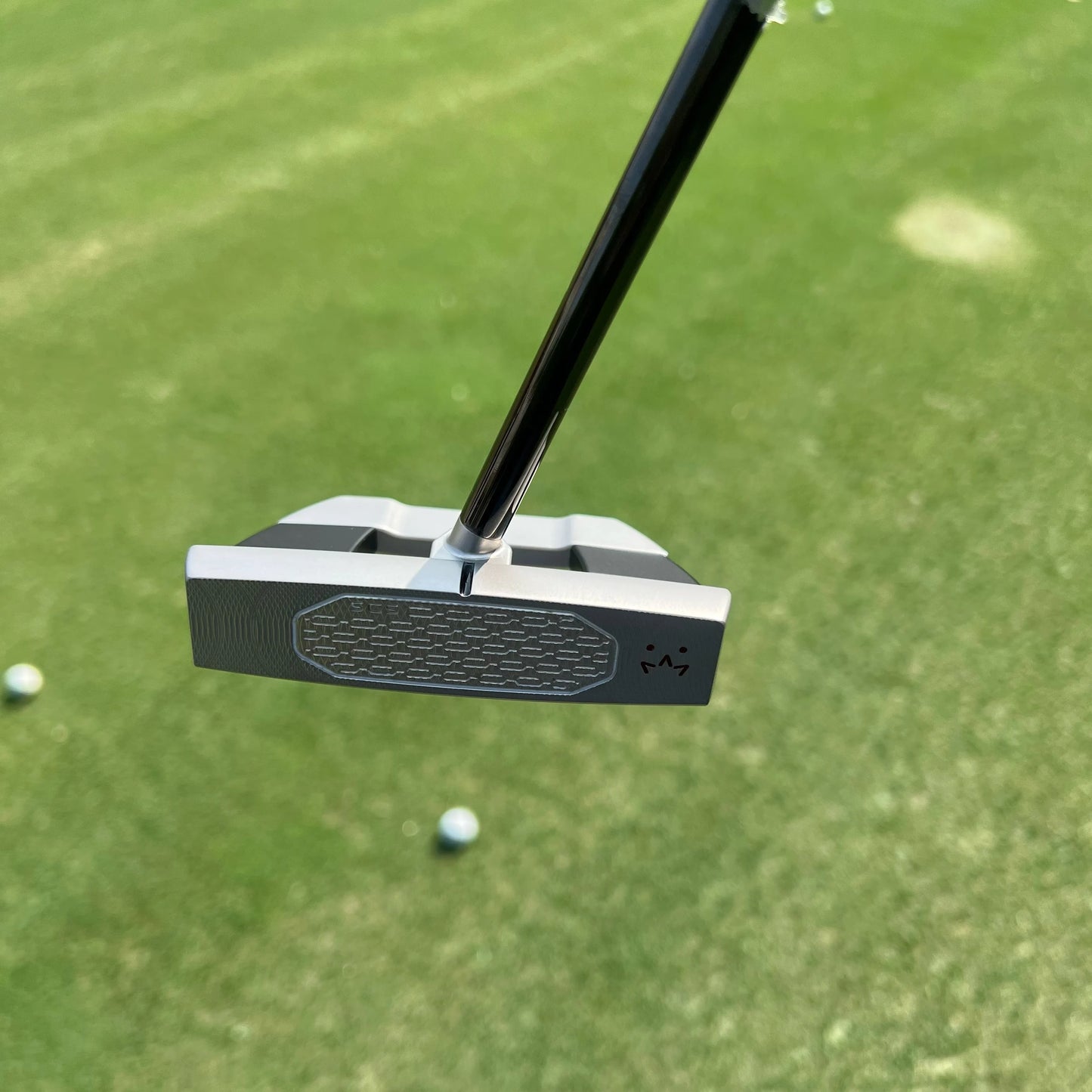 New golf club OC forward-placed mid-insert low-torque putter, fully equipped with a softer-feeling SCS carbon steel inset face