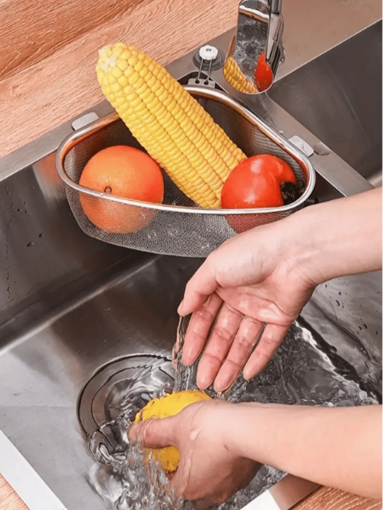 1Pc Stainless Steel Triangle Sink Drain Basket, Max Capacity 6.61lbs, Polished Surface,With Trash Residue Strainer